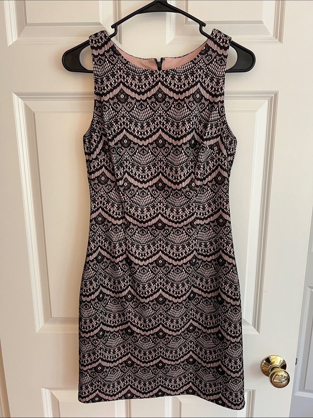 GUESS - Black Lace Sheath Lined Mini Dress - Size 4